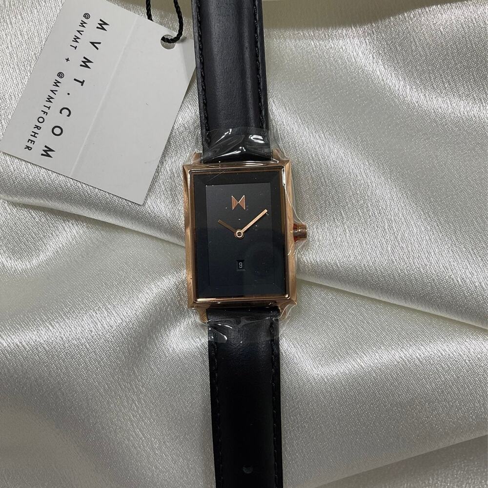 MVMT Watch Set-Woman's Rose Gold - Picture 5 of 10